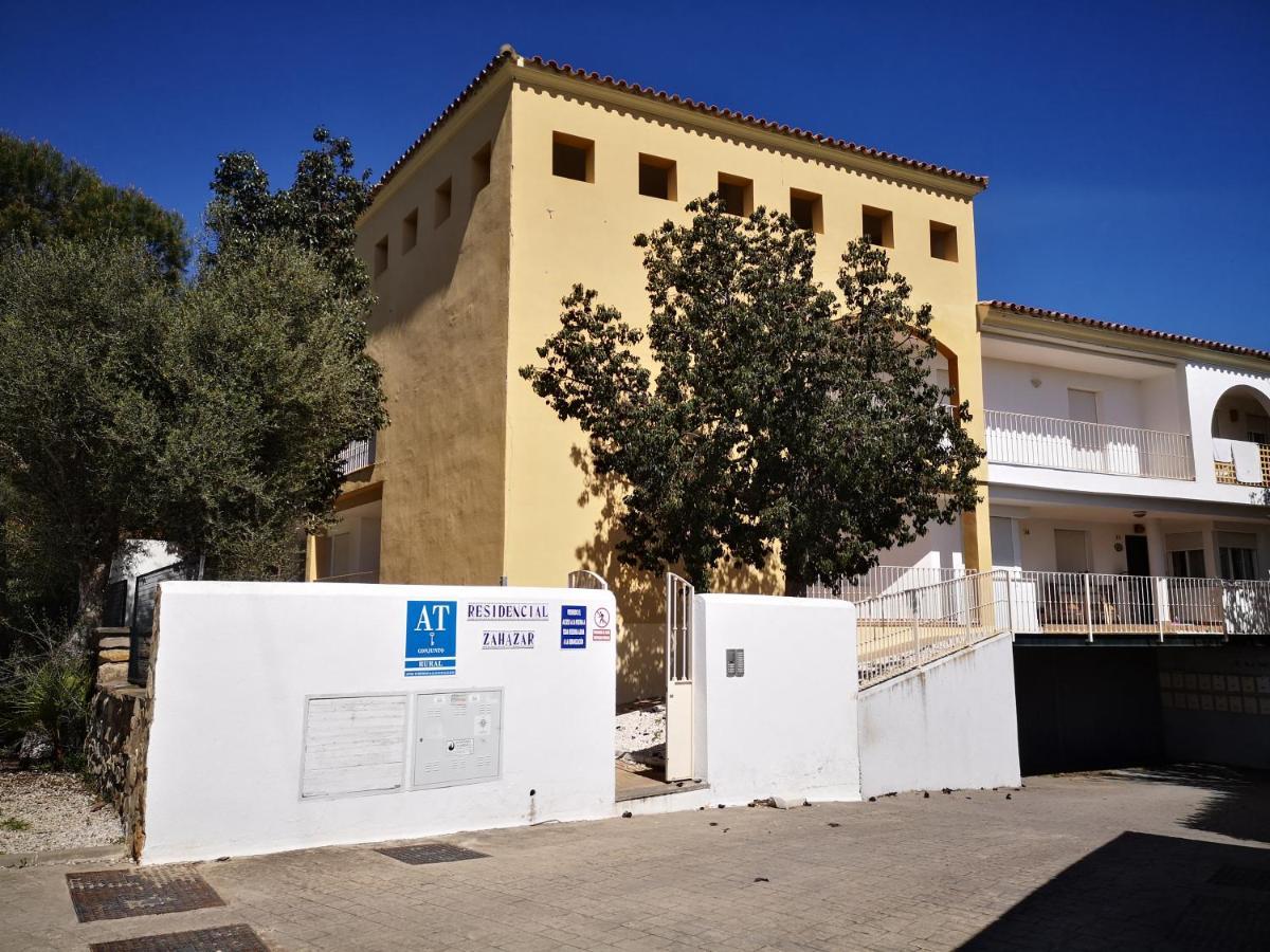 Entres Dos Paraisos: Zahara De Los Atunes Y Tarifa La Zarzuela 외부 사진